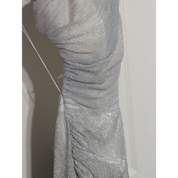 Aidan Mattox Silver Metallic One Shoulder Dress Formal Ruched Maxi Slimming Prom - Picture 6 of 9